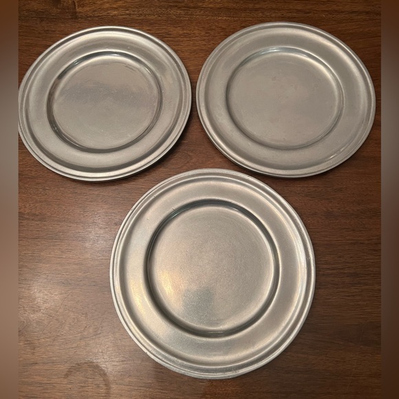 Dining Carson Freeport Pa Pewter 3 Per Set 1 Plates Poshmark